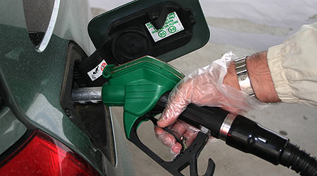 Diez trucos para ahorrar combustible en tu coche