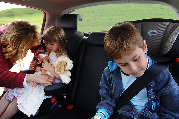 5 claves para llevar a los niños entretenidos y seguros a bordo
