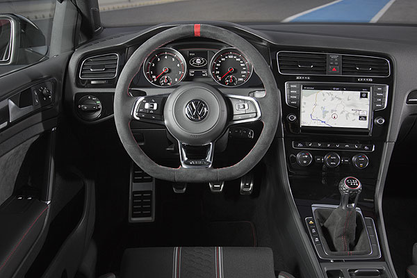 Volkswagen-Golf-GTI-Clubsport