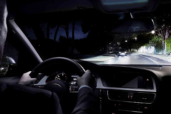 10 claves para una buena visibilidad en la conducción nocturna